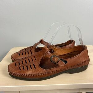 VINTAGE Leather T-Strap Summer Loafer Sandals Sz 8.5 Brown Mary Jane Boho
